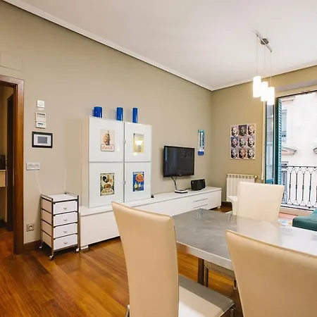 San Marcial 28 Apartman *