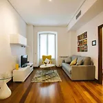 アパルタメントス サン マルシアル 28 *