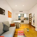 アパルタメントス サン マルシアル 28 アパート