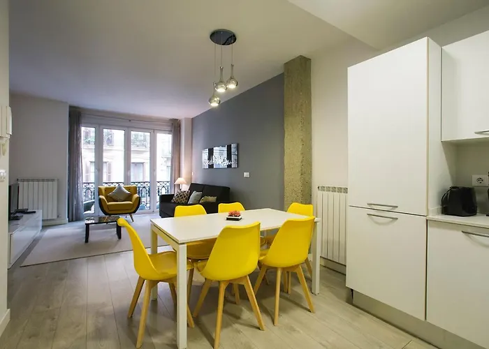 アパルタメントス サン マルシアル 28